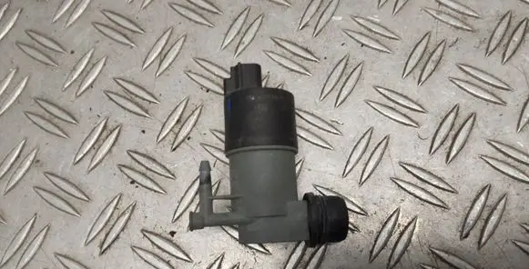 Toyota Verso Windscreen/windshield washer pump 853300F010