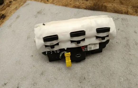 Opel Astra K Passenger airbag 13499663 565473246 0589P1000757