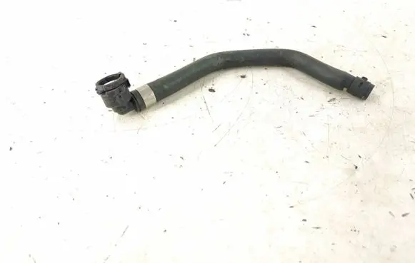 Mercedes-Benz E W213 Engine coolant pipe/hose DALISID4420 2135010401 A2135010401