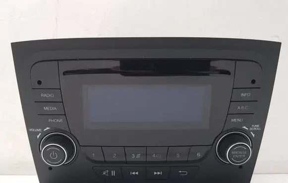 Fiat Doblo Radio/CD/DVD/GPS head unit 04012300 07356299000 02684801129084