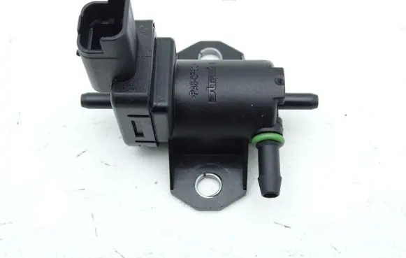 Citroen C5 Turbo solenoid valve 9688124580 GBIMPORT