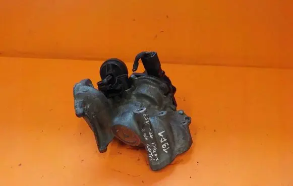 Ford Galaxy EGR thermostat V29012928 19D1