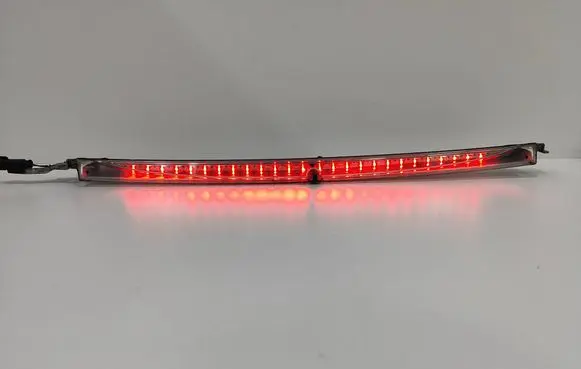 BMW 5 E60 E61 Third/center stoplight 168654 022407
