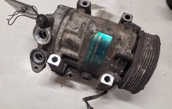 Ford Focus C-MAX Air conditioning (A/C) compressor (pump) 3M5H19D629SA 2571210425