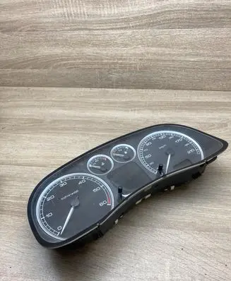Peugeot 307 Speedometer (instrument cluster) 9636708880E