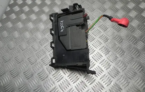 Ford Mondeo MK V Fuse box set DG9T14A301AD K1064