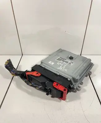 Volvo XC60 Engine control unit/module P31303388 0281015286 137630750