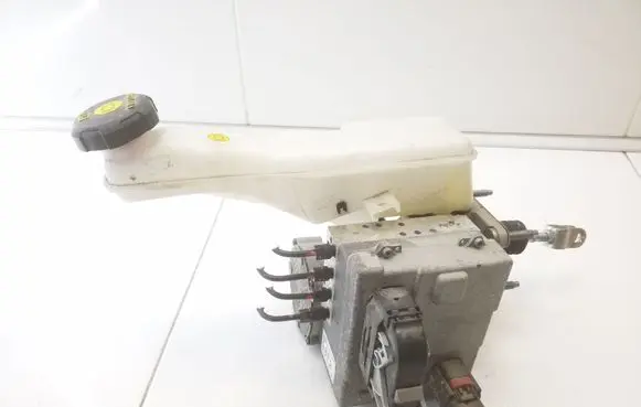 Hyundai Kona I Brake booster 58500K4100