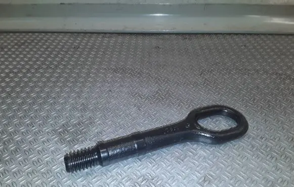 Volkswagen Golf Plus Towing hook eye 