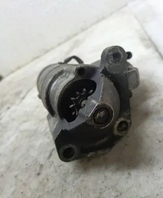 Renault Laguna II Starter motor 8200096510 M001T85682