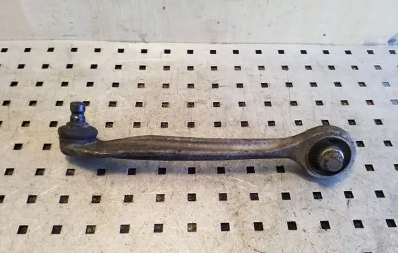 Front lower control arm/wishbone