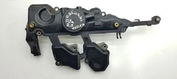 Nissan Qashqai Oil breather separator 8200673395