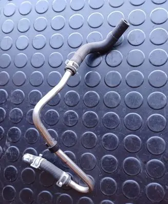 Volkswagen PASSAT B8 Clutch pipe/line 