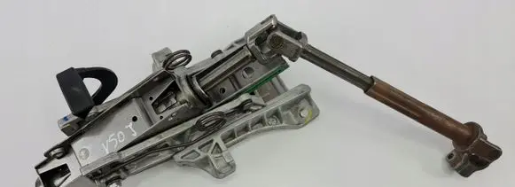 Volvo V50 Steering wheel axle 30723325