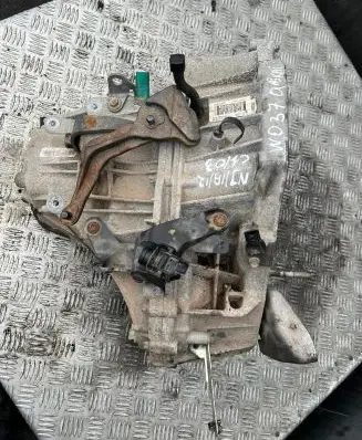 Nissan Qashqai Manual 5 speed gearbox