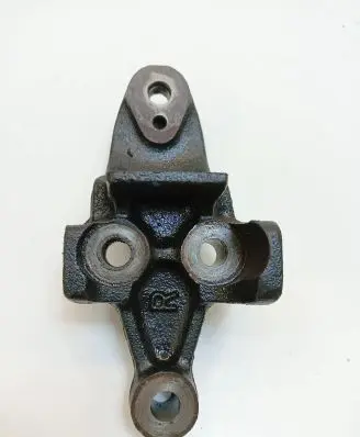 Honda Legend Engine mounting bracket