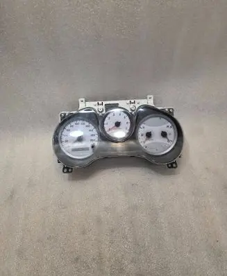 Speedometer (instrument cluster)