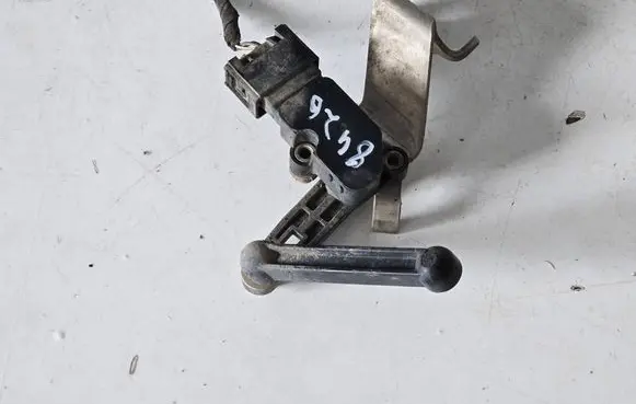BMW X5 G05 Front height sensor lever 6870200