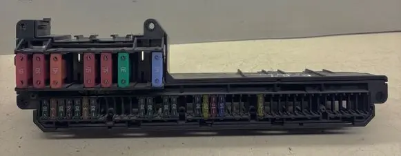 BMW 5 E60 E61 Fuse box set 6114695733001 18917