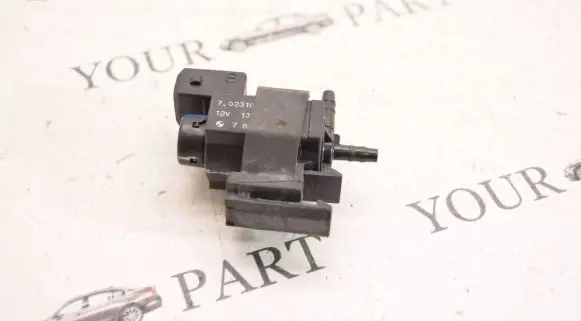 BMW 5 F10 F11 Turbo solenoid valve 7810831
