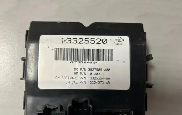 Opel Insignia A Door control unit/module 13325520 3027909A00 1013031
