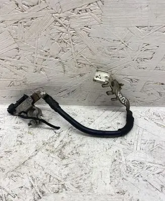 Volkswagen Golf VII Negative earth cable (battery) 5Q0915181