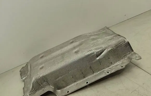 BMW X7 G07 Exhaust heat shield 7424924