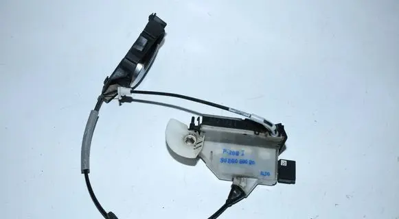 Peugeot 208 I Front door lock 9688080080
