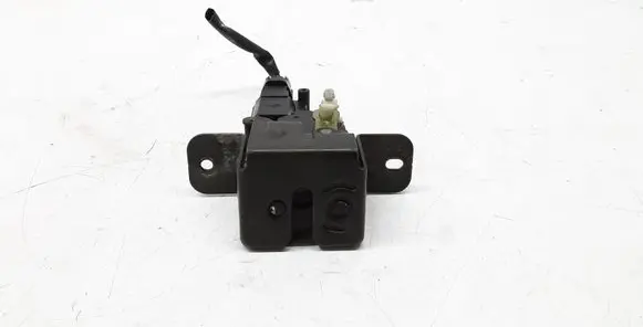 KIA Sorento Tailgate window lock/catch/latch 