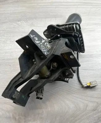 Peugeot 807 Gear shifter/selector 