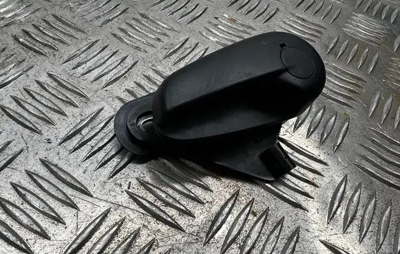 Ford Mondeo MK IV Engine bonnet (hood) release handle 6M2116B626AE 6M2116B626