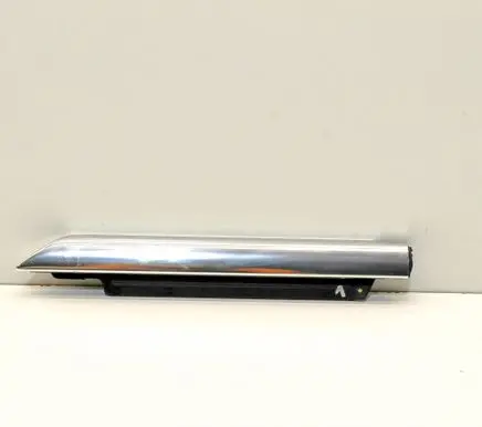 Maserati Ghibli Front door glass trim molding 670009918