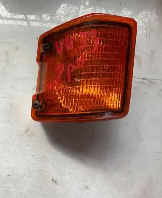 Volkswagen Transporter - Caravelle T3 Front fender indicator light 
