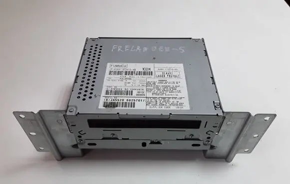 Land Rover Freelander 2 - LR2 Radio/CD/DVD/GPS head unit 6G9N180815NG