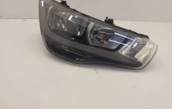 Audi A1 Headlight/headlamp 8X0941004