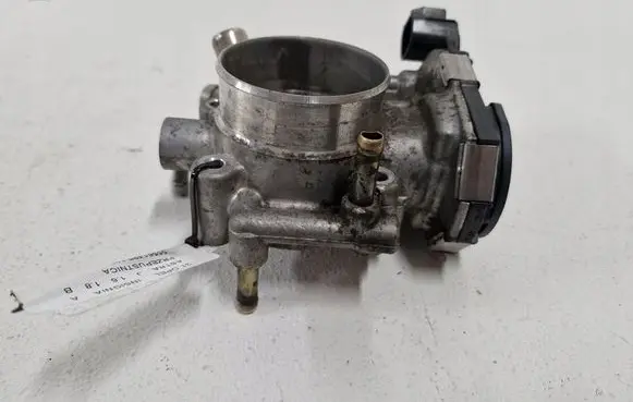 Opel Insignia A Throttle body valve 55561495