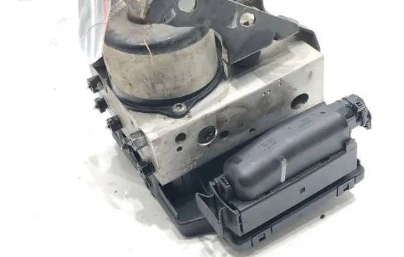 Volkswagen Sharan ABS Pump 7M3907379B