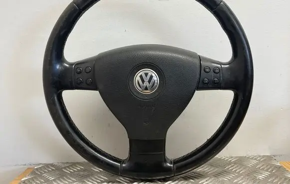 Volkswagen PASSAT B6 Steering wheel 3C0419091