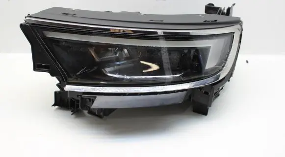 Opel Mokka B Headlight/headlamp 9834030080