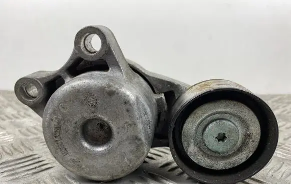Jeep Grand Cherokee Generator/alternator belt tensioner 30222001F