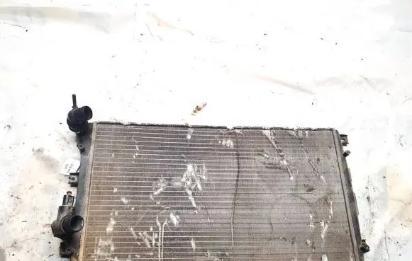 Coolant radiator