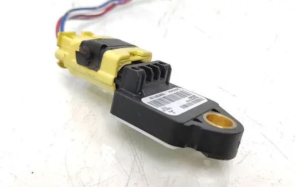 Mitsubishi Outlander Airbag deployment crash/impact sensor 8651A001