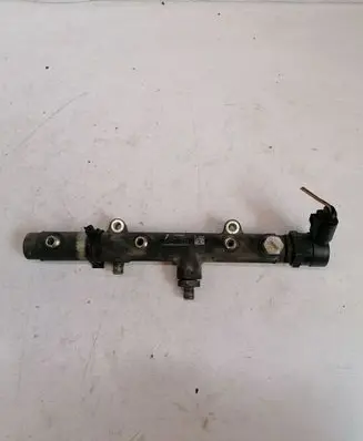 Audi A4 S4 B7 8E 8H Fuel main line pipe 059130090J