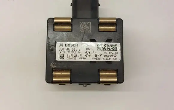 Volkswagen PASSAT B8 Distronic sensor radar 3Q0907561B