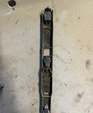 Renault Kangoo I Tail light bulb cover holder