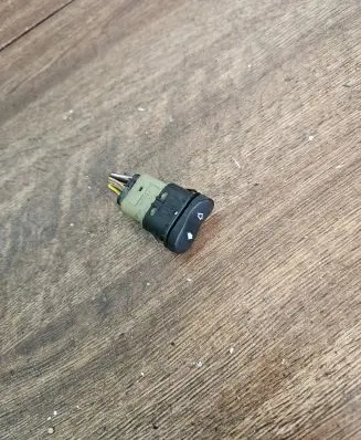 Ford Focus Electric window control switch 14529CB