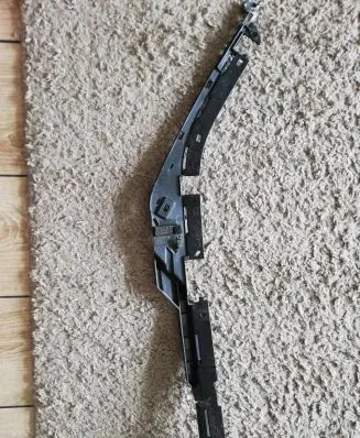 Land Rover Discovery Sport Rear door windshield rail FK72255A63AD