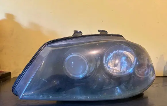 Seat Ibiza III (6L) Headlight/headlamp 6L1941031 PY21W 540302A011