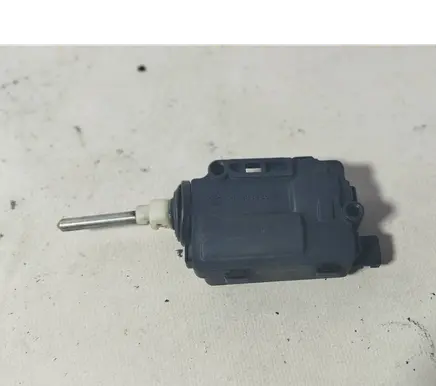 Opel Vectra C Central locking motor 24438209 605472
