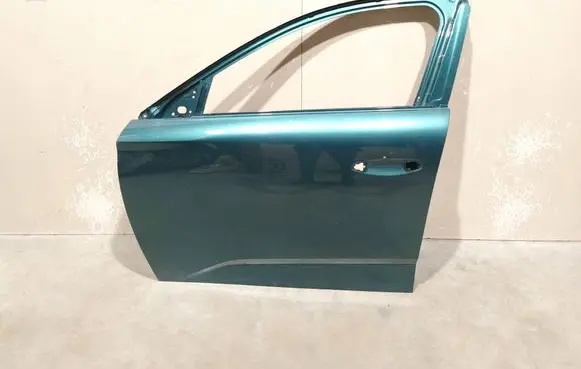 Peugeot 308 Front door 9837982380